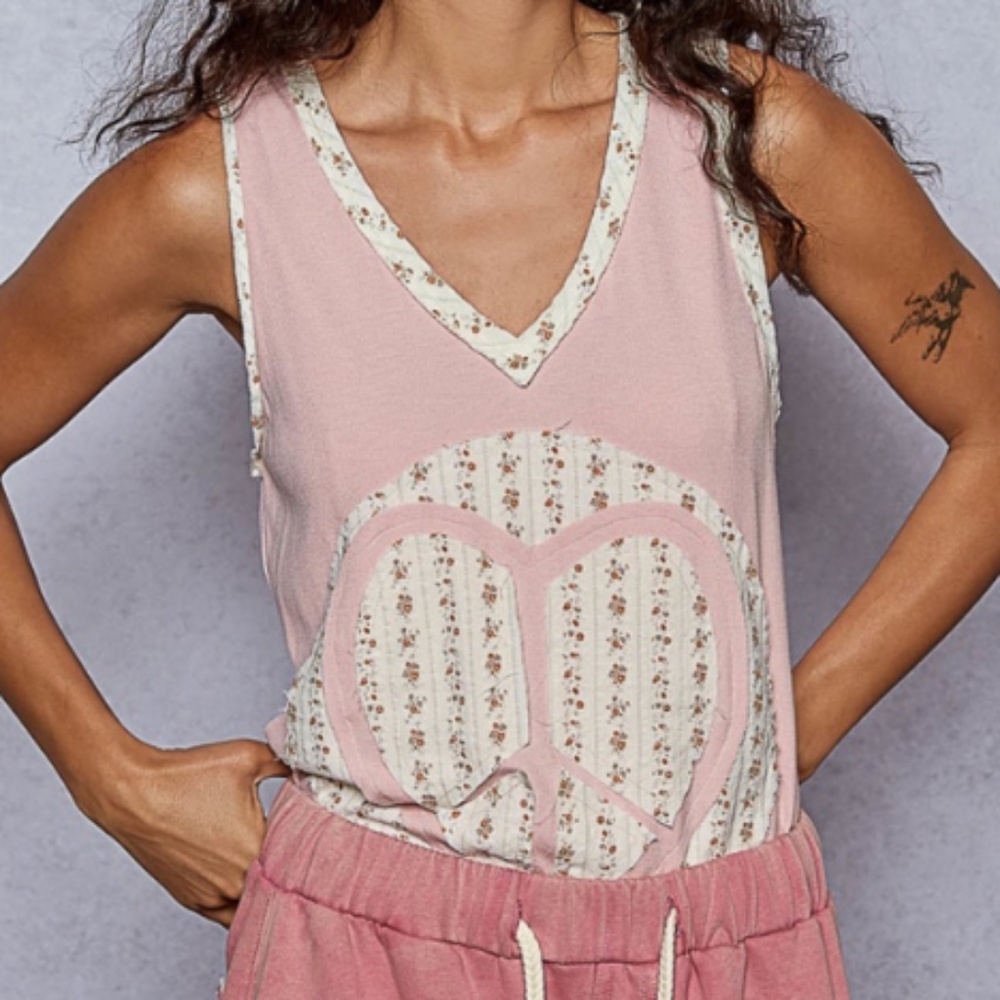 POL Pink and Cream Floral Tank Top